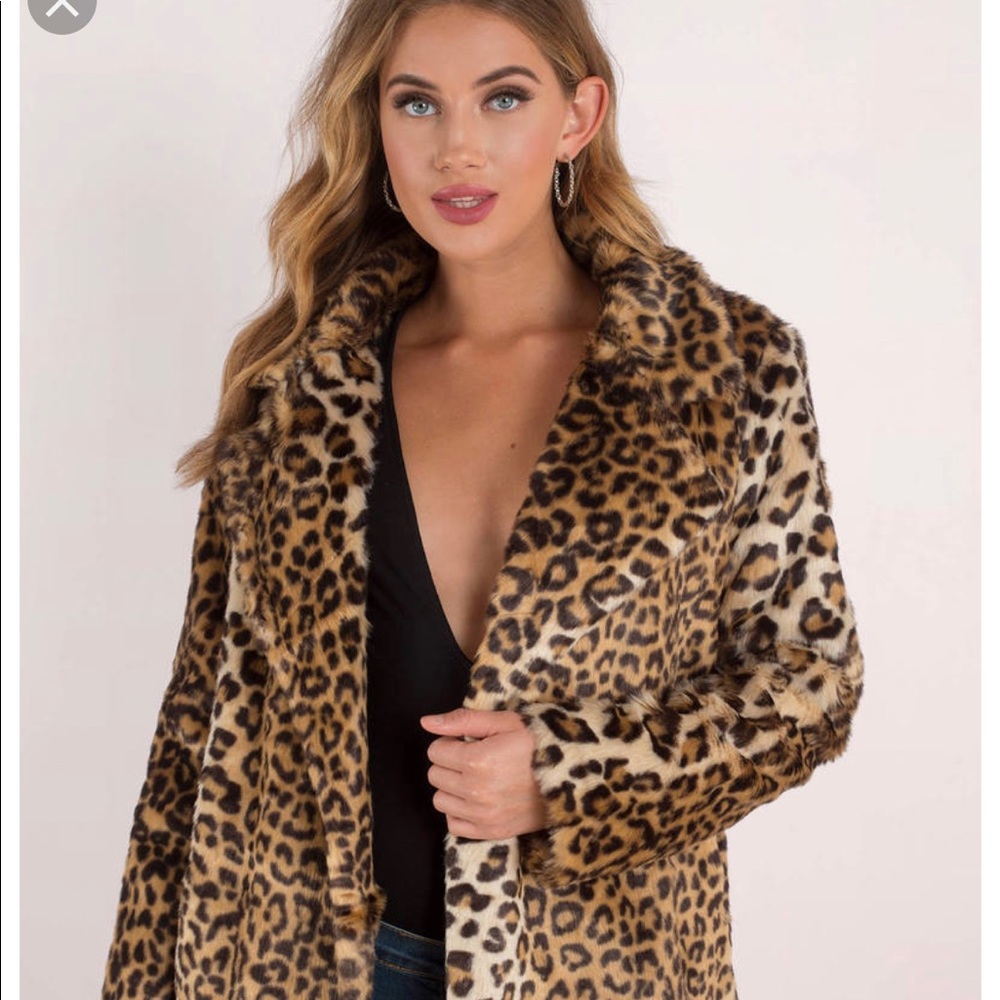 Leopard coat (faux)